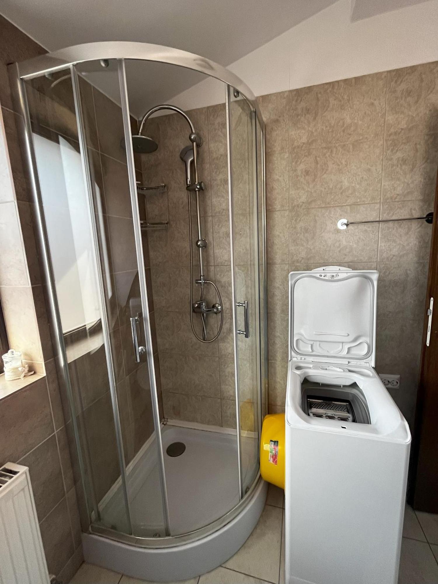 Apartament Modern 布拉索夫 外观 照片